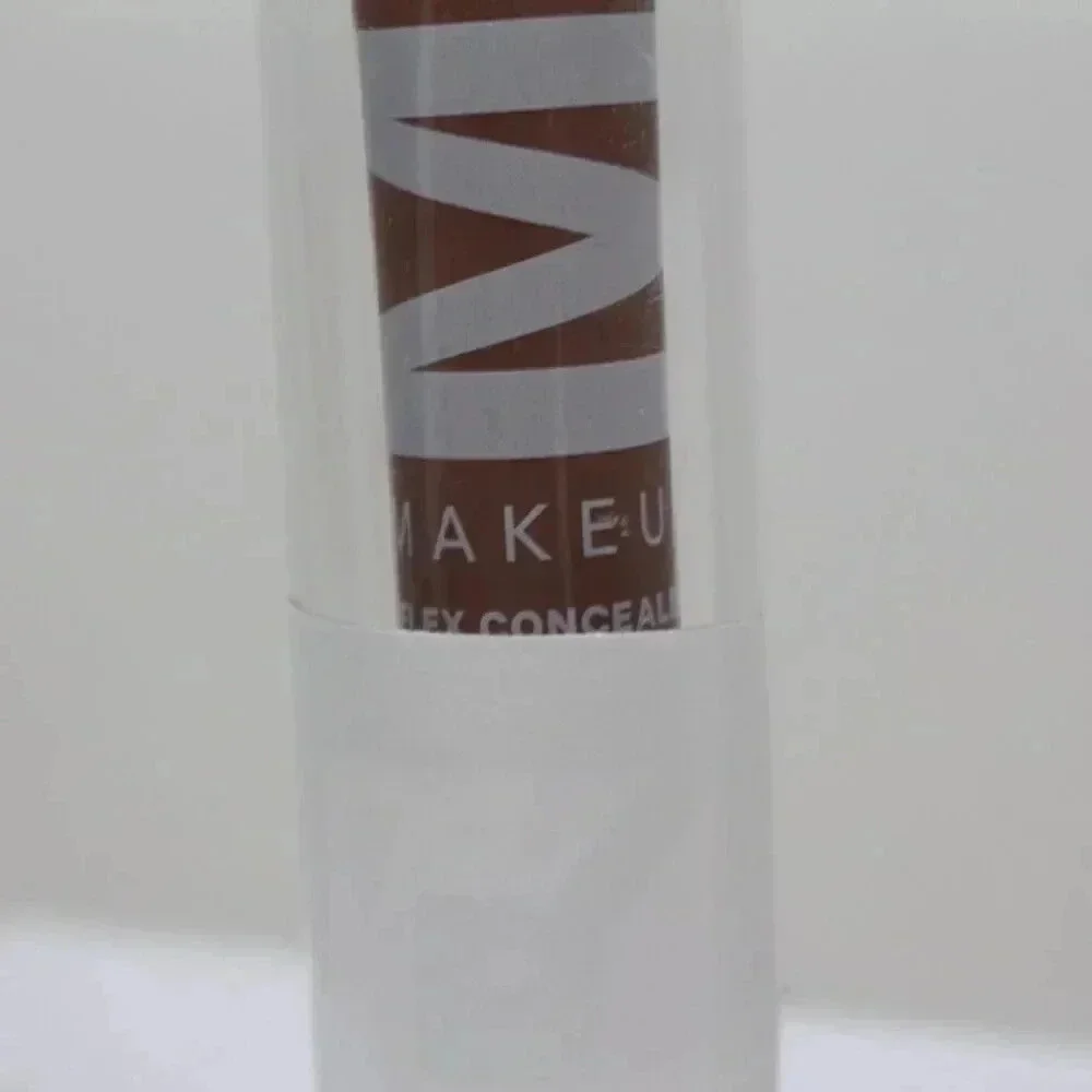 MILK MAKEUP